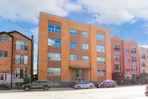 1617 W Grand Ave #1W, Chicago, IL 60622