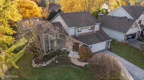 1710 Hickory Ln, Wheaton, IL 60187