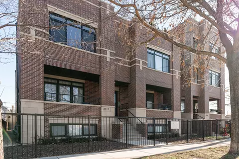 3217 N Troy St #2N, Chicago, IL 60618