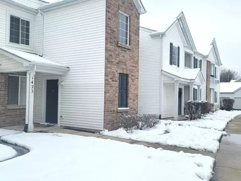 1423 Mcclure Rd #1423, Aurora, IL 60505
