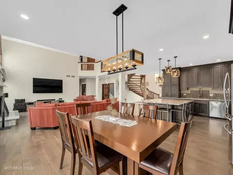 26 W070 Deerpoint Dr, Wheaton, IL 60187 photo 7