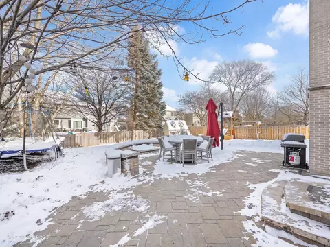26 W070 Deerpoint Dr, Wheaton, IL 60187 photo 37
