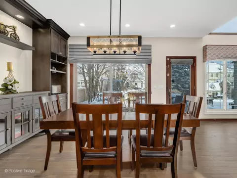 26 W070 Deerpoint Dr, Wheaton, IL 60187 photo 13