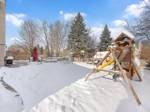26 W070 Deerpoint Dr, Wheaton, IL 60187 photo 38