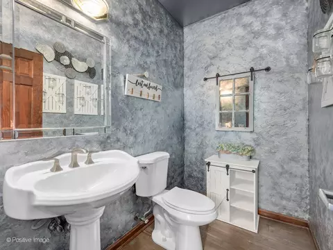 26 W070 Deerpoint Dr, Wheaton, IL 60187 photo 18