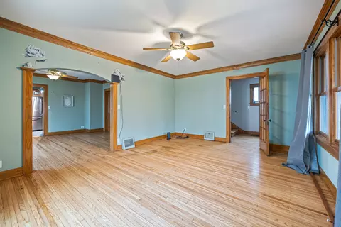 254 Moseley St, Elgin, IL 60123 photo 6