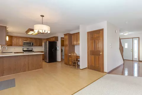 Kitchen - 406 Ironwood Cc Dr, Normal, IL 61761 photo 2 of 5