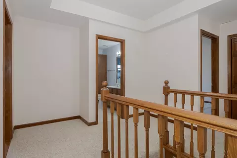 Entry Way - 406 Ironwood Cc Dr, Normal, IL 61761 photo 3 of 4