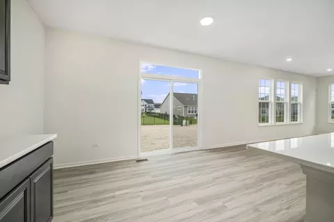 1825 Limestone Dr, Elgin, IL 60124 photo 15