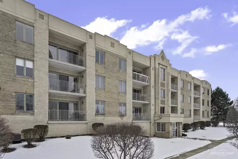 15705 Ravinia Ave #305, Orland Park, IL 60462