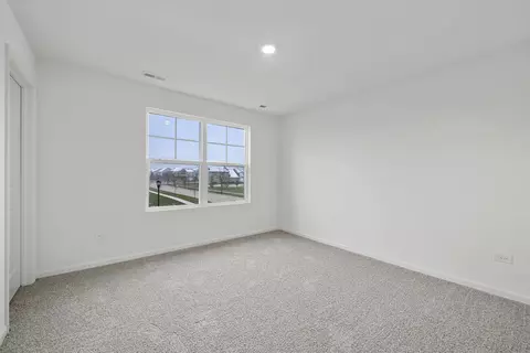 2026 Legacy Pointe Blvd, Plainfield, IL 60586 photo 12