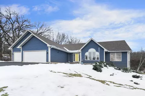 1438 Westwood Trl, Woodstock, IL 60098