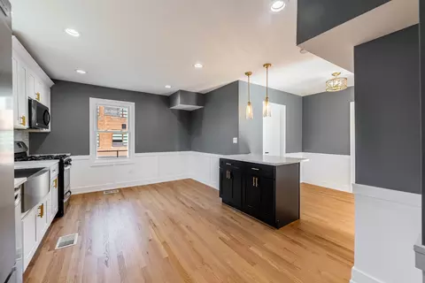 7324 W 60th Pl, Summit, IL 60501 photo 4