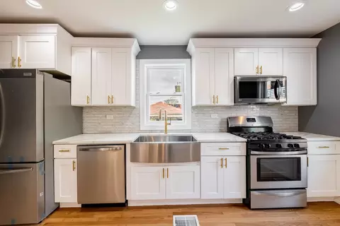 7324 W 60th Pl, Summit, IL 60501 photo 8