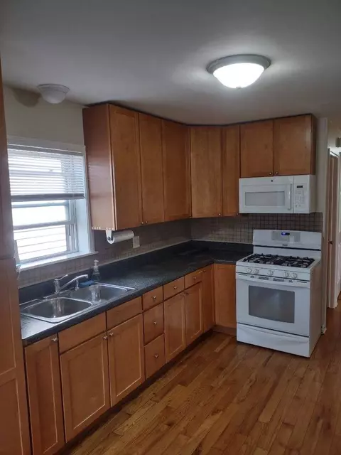 37 E 99th Pl, Chicago, IL 60628 photo 6