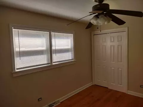 37 E 99th Pl, Chicago, IL 60628 photo 9