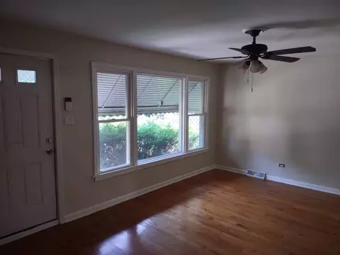 37 E 99th Pl, Chicago, IL 60628 photo 2