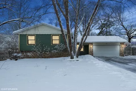28 Hickory Ln, Algonquin, IL 60102 photo 24