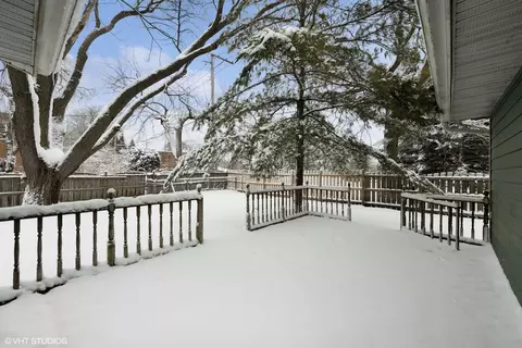 28 Hickory Ln, Algonquin, IL 60102 photo 20