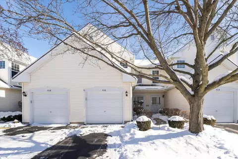 406 Buckingham Ct #406, Oswego, IL 60543