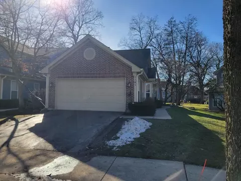 1141 Coldspring Rd, Elgin, IL 60120