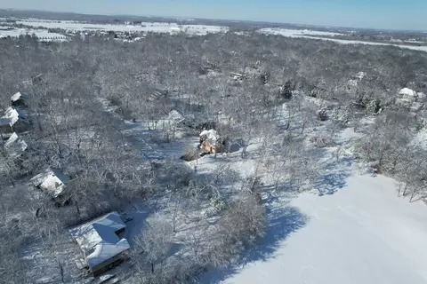 5706 Amherst Ct, Mchenry, IL 60050 photo 8