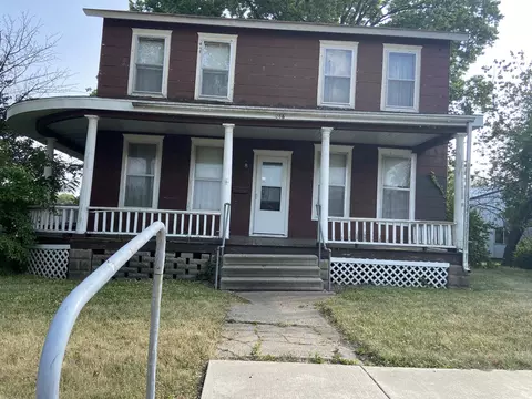 206 SE Race St, Atlanta, IL 61723