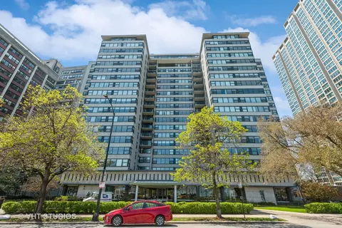 3440 N Lake Shore Dr #10F, Chicago, IL 60657