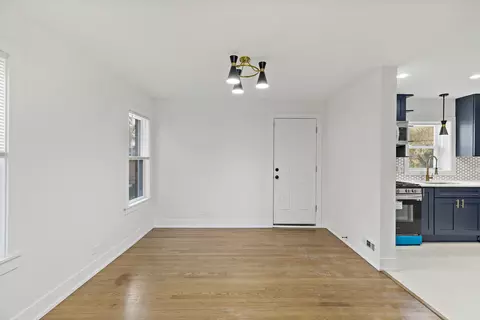 8744 S Lowe Ave, Chicago, IL 60620 photo 7