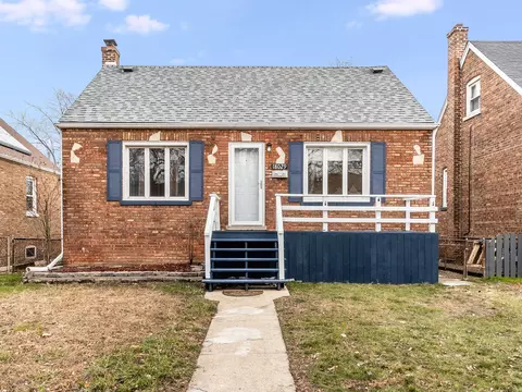 18029 Wildwood Ave, Lansing, IL 60438