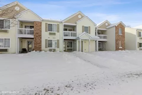 1441 Mcclure Rd #1441, Aurora, IL 60505