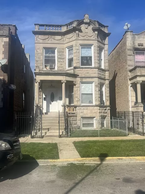 3430 W 12th Pl, Chicago, IL 60623