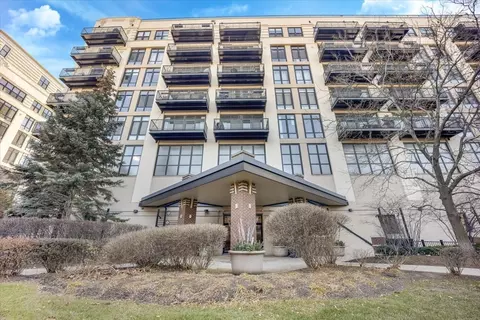 1524 S Sangamon St #609, Chicago, IL 60608