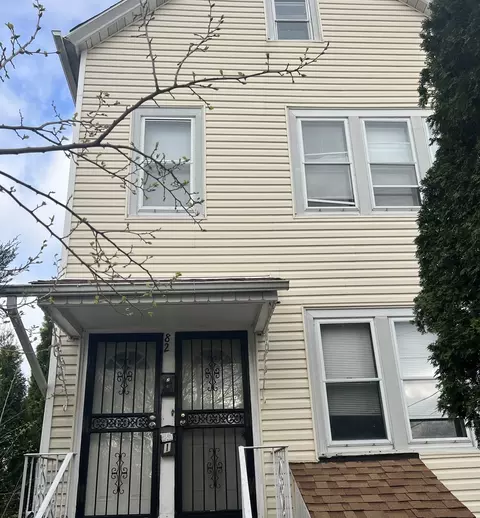 8245 S Burnham Ave, Chicago, IL 60617