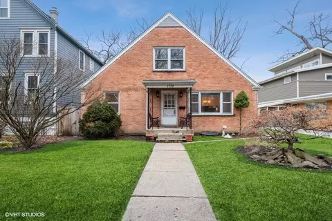 1732 Wesley Ave, Evanston, IL 60201