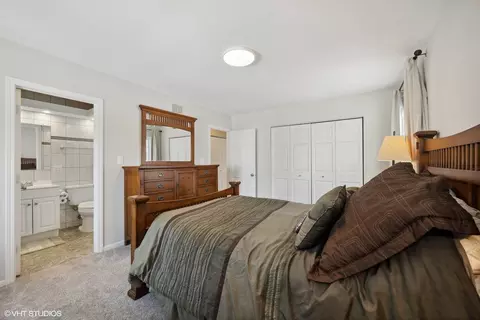 714 Juneway Ave, Deerfield, IL 60015 photo 10