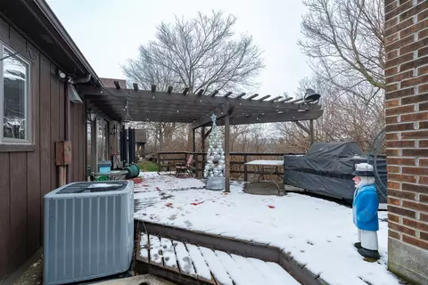 Exterior - 12606 E 1100 North Rd, Chenoa, IL 61726 photo 8 of 14