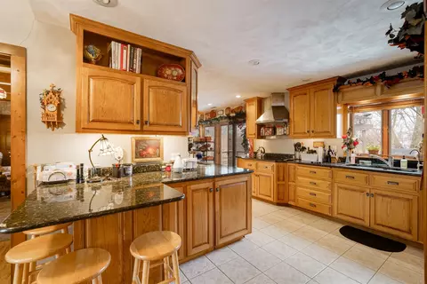 Kitchen - 12606 E 1100 North Rd, Chenoa, IL 61726 photo 3 of 7