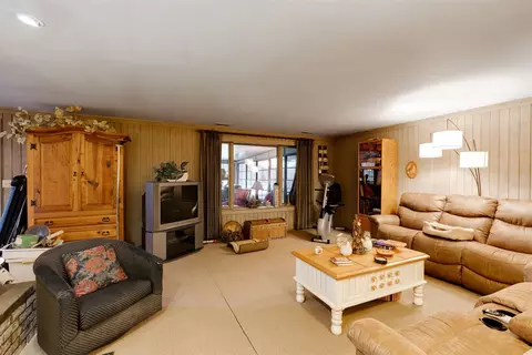 Living - 12606 E 1100 North Rd, Chenoa, IL 61726 photo 9 of 10