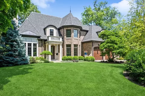 463 Orchard Ln, Winnetka, IL 60093