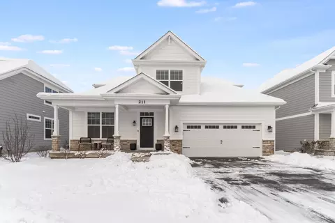 211 Pasture Ct, Buffalo Grove, IL 60089
