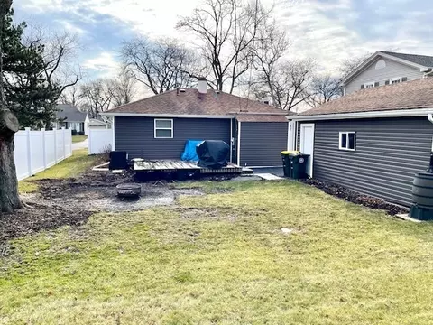 Exterior - 3508 Thrush Ln, Rolling Meadows, IL 60008 photo 4 of 4