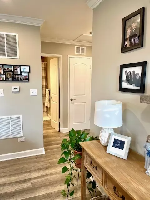 Living - 3508 Thrush Ln, Rolling Meadows, IL 60008 photo 7 of 7