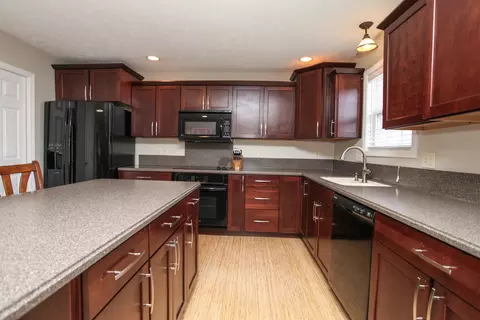 1 Rachel Ct, Bloomington, IL 61704 photo 7