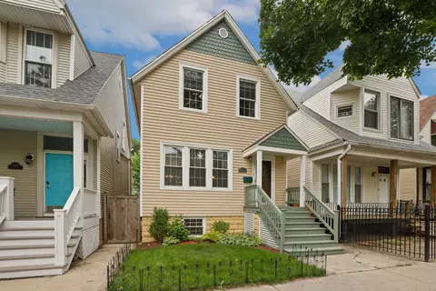 3447 N Paulina St, Chicago, IL 60657