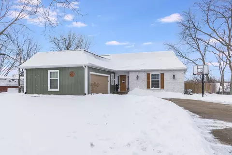 25 N Bereman Rd, Montgomery, IL 60538