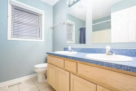 1900 Great Falls Dr, Plainfield, IL 60586 photo 20