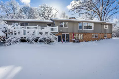 4702 Spring Brook Rd, Rockford, IL 61114 photo 9