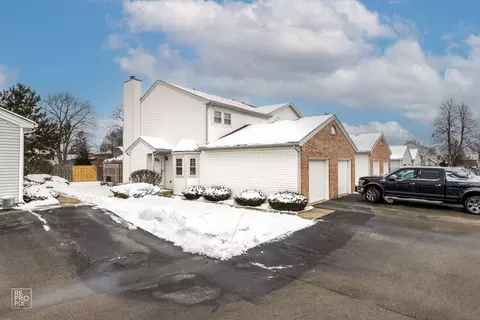 236 N Walnut St #D, Bensenville, IL 60106