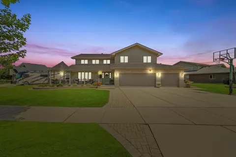 8714 Fairfield Ln, Tinley Park, IL 60487